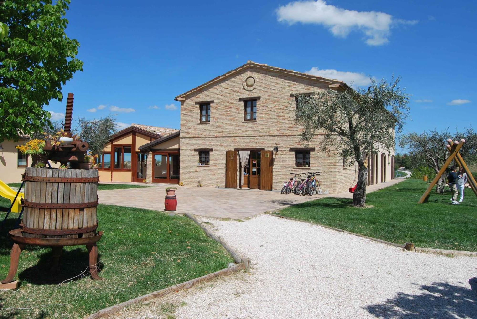 Cadabò Montecarotto Exterior foto